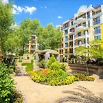 Harmony Suites-2 Private 404 Lejlighed Sunny Beach